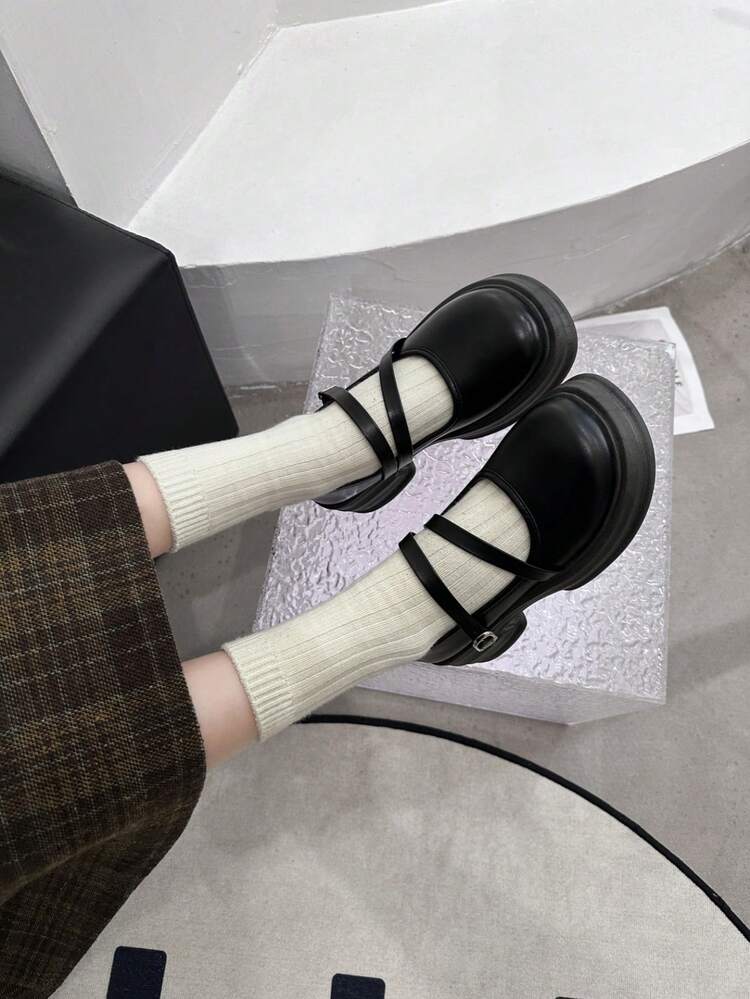 Vintage rund tå Mary Jane skor för kvinnor, nya 2024 vår och höst Fashionabla tjocksulade låga Vamp-skor för dagligt bruk inklusive collegestil. - Svart - Visa 5