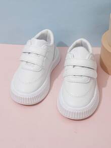 春/秋新款男童和幼兒運動鞋,舒適的平底鞋底,純白色運動鞋,適用於軟和舒適的節日穿著,可愛又百搭的家庭及鄉村運動鞋