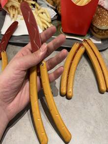 1pc 23.5*2.5cm Hotdog Butterfly Knife Decompression Toy For Teenagers, Creative Toy For Flipping Knife Training, Plastic Material Simulation Toy - Multicolor - View 6