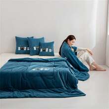 1pc New Style Cat Family Milk Velvet Thickened Pillow & Blanket Dual-Use Cushion Multi-Functional Carrying Blanket, Thickened Office Nap Pillow & Blanket - 100*150 - View 7