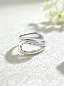 FOREVER QUEEN 925 纯银环绕戒指不对称水滴设计搭配日常服装你值得拥有这样的珠宝 - 銀色 - 查看 3