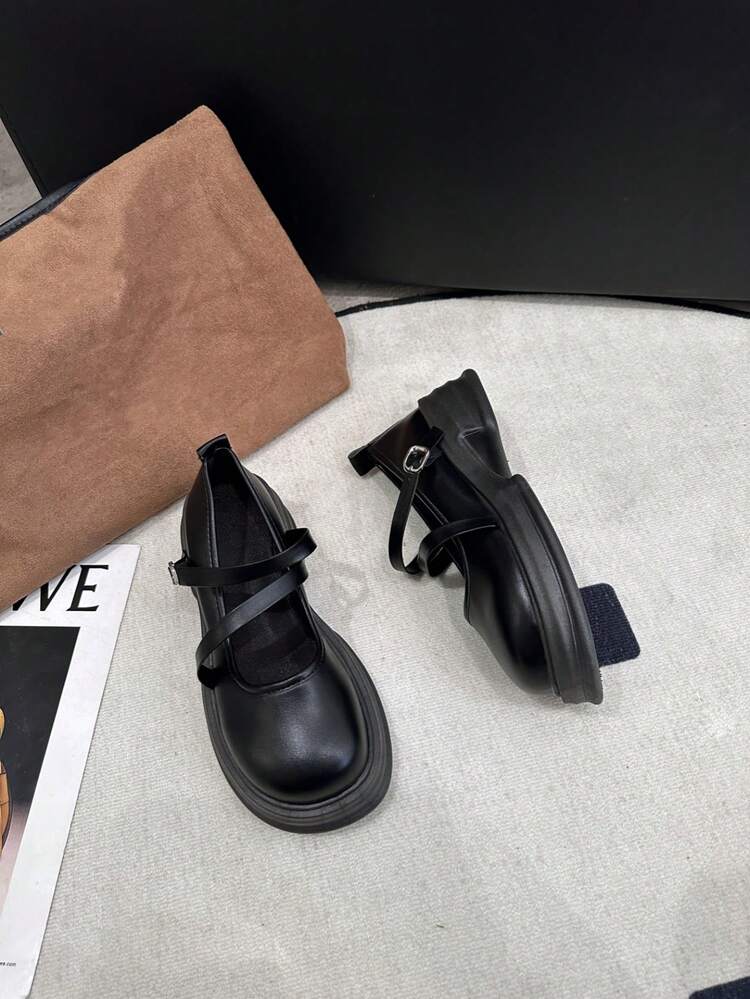 Vintage rund tå Mary Jane skor för kvinnor, nya 2024 vår och höst Fashionabla tjocksulade låga Vamp-skor för dagligt bruk inklusive collegestil. - Svart - Visa 3