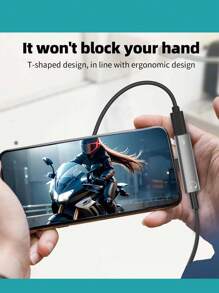 这款 USB-C 转 3.5mm 音频耳机适配器将 USB-C 接口和充电适配器合二为一，采用二合一设计，配备 USB-C 充电端口、AUX 音频接口和快速充电功能。它可让您将支持 Type-C 接口的智能手机连接到 3.5mm 音频耳机、扬声器或麦克风。兼容 15/15 Pro Max 和 Galaxy 系列手机。 - 灰色 - 查看 6
