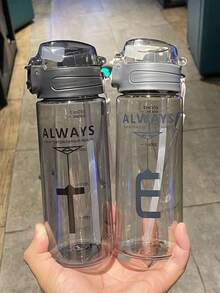 1入組600ml透明塑料水瓶,簡約字母圖案,帶有吸嘴和吸管,攜帶式提繩手柄,防漏鎖定空間杯,適合學生戶外運動健身使用 - 灰色 - 查看 4