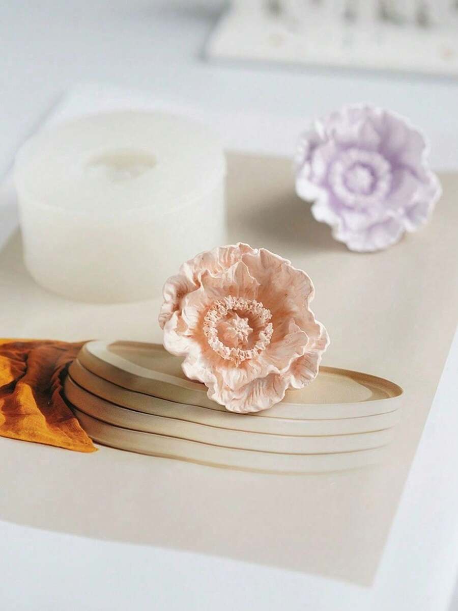 1pc花朵矽膠模具,手工diy蠟燭製作模具,成型蠟燭製作模具,手工滴膠矽膠模具,車載香氛石膏製作模具。註：銷售模具