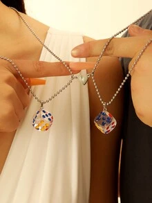 2入組情侶愛情發光骰子遊戲磁性心形可愛不鏽鋼鍊子吊墜項鍊情人節禮物 - 彩色 - 查看 2