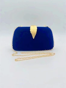 A Small Handbag For A European And American Light Luxury Maple Leaf Socialite's Dinner Party, Paired With A Women's Cheongsam Evening Gown. A Crossbody Bag For Bridesmaids' Wedding, Banquet, And Annual Party Evening Attire.