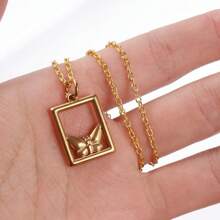 1條時尚不銹鋼情侶方形蝴蝶吊墜項鍊 - 金色 - 查看 11