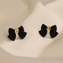 1pc Black Bowknot Design Women's Earrings, Korean Style High-End Feeling Autumn/Winter All-Match Accessory - Black - View 4