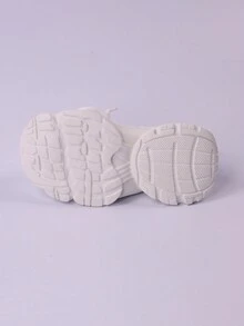 2024 New Spring/Autumn Breathable Knit Mesh Lightweight Unisex Kids' Sports Shoes With Anti-Slip Soft Sole - White - View 1