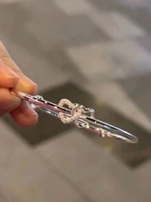 Vintage Heart Detail Bracelet With Half Bangle Half Chain Design, Simple All-Match Friend Sisters Bracelet - Silver - View 1