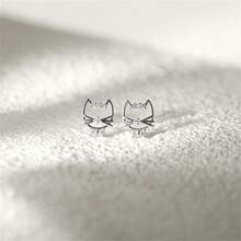 新品到貨Ins風格小巧優雅多才的蝴蝶結耳環，具有復古時尚風格，925銀針 - 蝴蝶結[銀色] - 查看 5