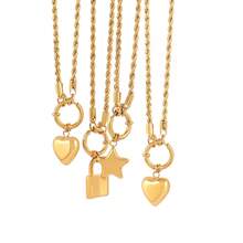 1條不鏽鋼空心心形女士頸鏈,扭轉式鏈條,鎖形星形吊墜頸鏈珠寶 - Hollow - 查看 2