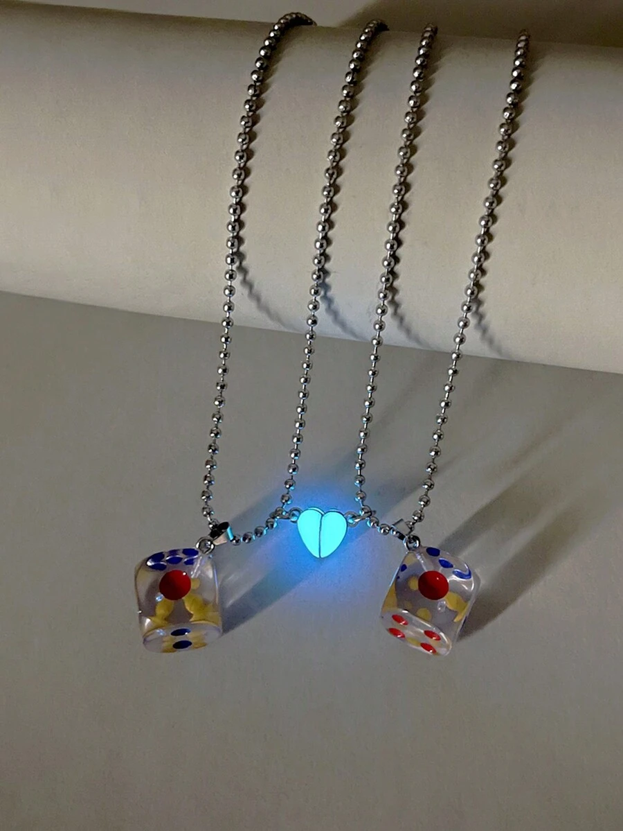 2入組情侶愛情發光骰子遊戲磁性心形可愛不鏽鋼鍊子吊墜項鍊情人節禮物 - 彩色 - 查看 1