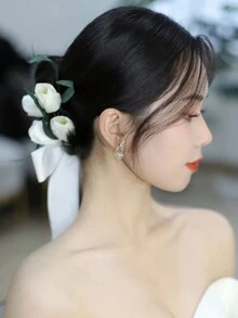 1 件裝新娘鬱金香絲帶頭帶優雅天鵝絨婚禮髮帶頭飾韓國時尚頭飾女式髮飾 - 白色 - 查看 1