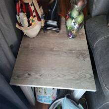 ucdfi 1卷灰色木紋自粘式可拆卸pvc壁紙,廚房、臥室、客廳、桌面、家居裝修皆適用,15.74英寸 X 196.85英寸 - 灰色 - 查看 4