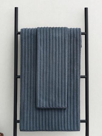 1 Piece Navy Blue Bath Towel Simple Wavy Pattern Polyester Fiber Rectangular 90*175cm Or Small Bath Towel 70*140cm Or Small Towel 34*75cm Male And Female Household Adult Swimming Bath Wrap Soft And Quick-Drying Absorbent Without Fading, Suitable For Bathroom, Hotel, Sports Travel, Swimming Pool, Vacation Party, Beach Home Bathroom Decor Back To School For Beauty Salon Home Bathroom Shower Towels For Beaty Salon, Hotel Sports,Home Essentials, Towel, Skin Care Bath Towel Sheet