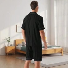 男士梭织缎面短袖睡衣套装（含短裤和纽扣衬衫），2件套，经典睡衣家居服，凉爽透气 - 黑色 - 查看 3