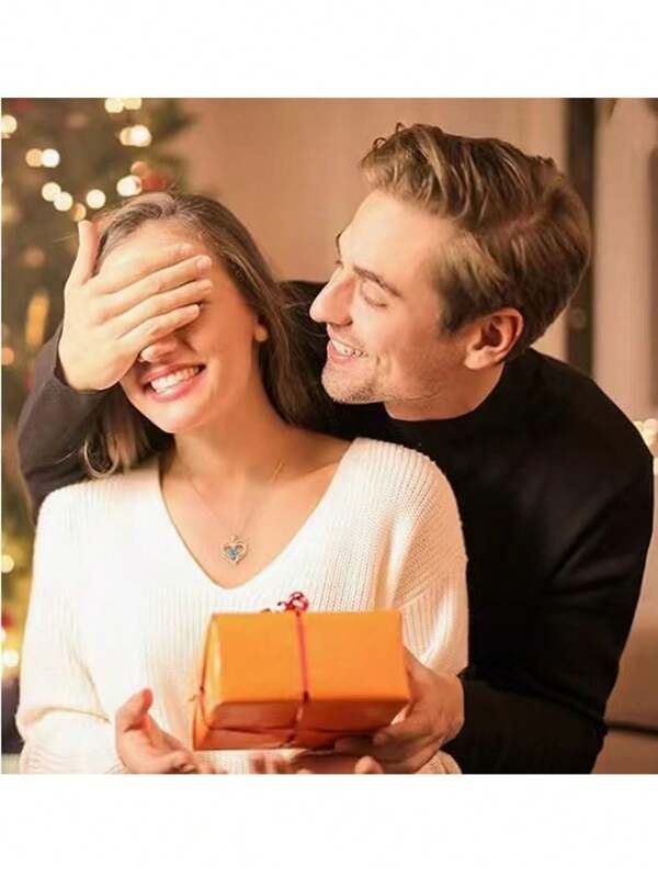 Fashionable Birthstone Pendant Necklace (12 Months)