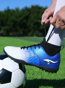 男士足球鞋運動草地足球釘鞋專業室內外運動鞋
