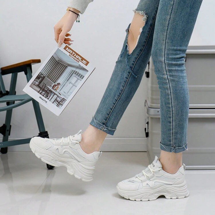 Thick sneakers trend store