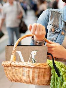 1 件首字母花卉印花亚麻拉链包带化妆包教师答谢礼物生日礼物旅行收纳包：户外美容的完美选择！它是送给母亲、老师、朋友、伴娘、情人节礼物、学生、返校老师的礼物，适合日常使用生日、假期、海滩、旅行、通勤、商务、野餐、露营、超市日常收纳（手提绳方向随机，拉链款式随机）女士沙滩包钱包迷你钱包钱包钱包腕包钱包零钱包 - 卡其色 - 查看 6