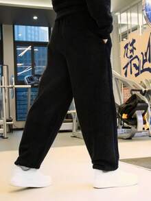 1條男士保暖羊毛拉繩運動褲,帶有緞帶口袋和褶邊袖口、束腰帶 - 黑色 - 查看 2