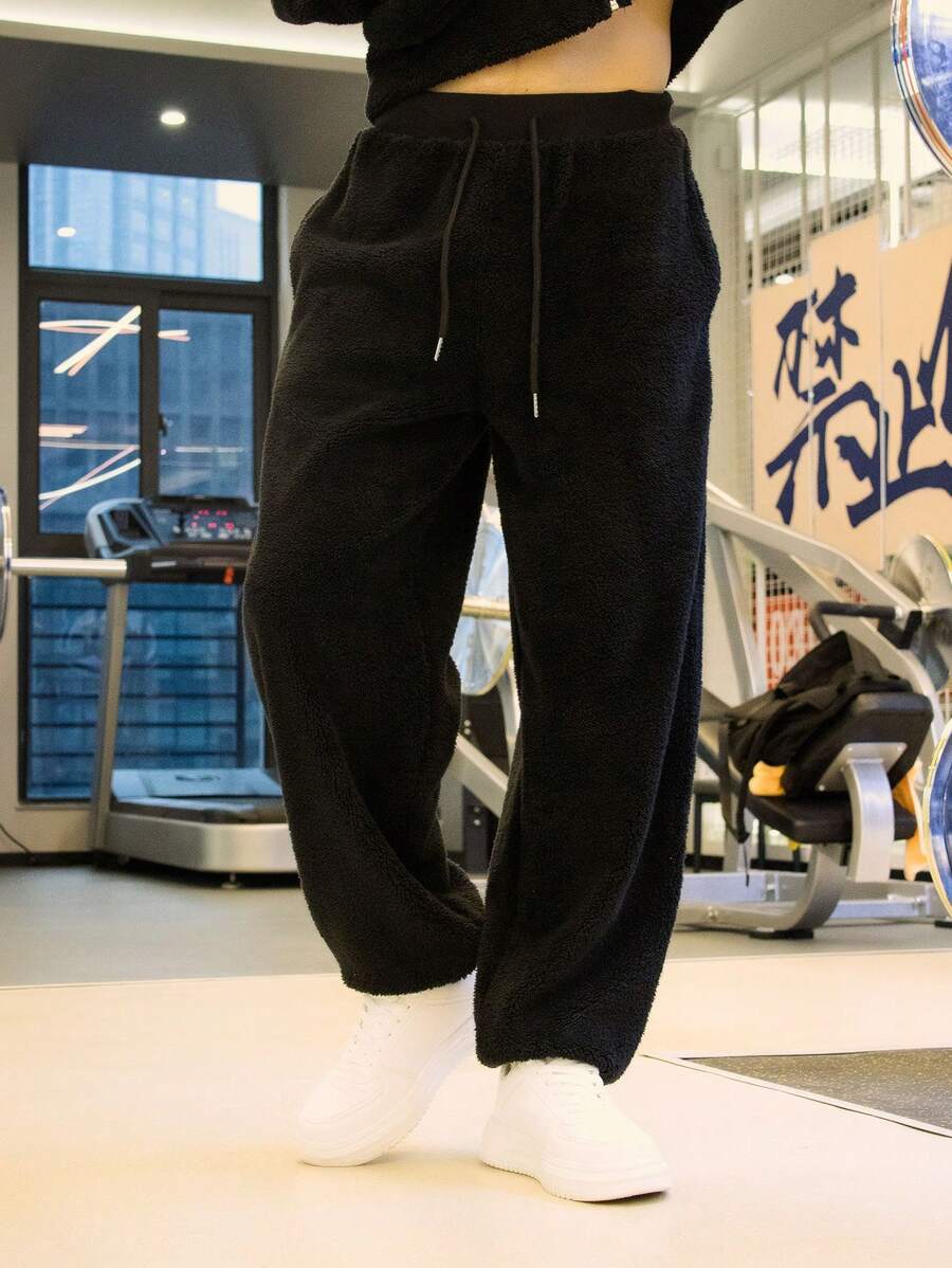 1條男士保暖羊毛拉繩運動褲,帶有緞帶口袋和褶邊袖口、束腰帶 - 黑色 - 查看 1
