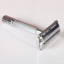 1pc Retro Alloy Material Manual Shaving Razor With Rotating Double-Edged Blade And Stainless Steel Blades In A Box - Silver - View 6