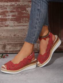 Mùa Xuân/Hè 2024 Hàng Mới Về Peep Toe Cách Điệu Rỗng Hoa Thời Trang Xăng Đan Nữ, Đế Nêm Gót Có Khóa - Màu đỏ rỗng - Xem 4