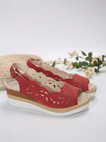 Mùa Xuân/Hè 2024 Hàng Mới Về Peep Toe Cách Điệu Rỗng Hoa Thời Trang Xăng Đan Nữ, Đế Nêm Gót Có Khóa - Màu đỏ rỗng - Xem 3