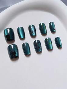 你好,使用 10入組高端私人訂製貓眼手工美甲貼片,帶有貓咪願望、煙火、閃亮和追光貓眼效果,升級你的美甲造型。附帶1個膠帶和1個美甲檔 - 無色 - 查看 7