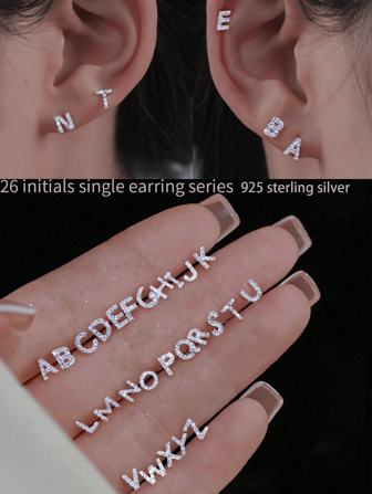 FOREVER QUEEN 925 纯银首字母 A-Z 单耳环耳钉防过敏耳饰精致简约经典风格精致女士/男士生日礼物送女友/男友、情人节礼物