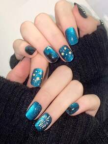 你好,使用 10入組高端私人訂製貓眼手工美甲貼片,帶有貓咪願望、煙火、閃亮和追光貓眼效果,升級你的美甲造型。附帶1個膠帶和1個美甲檔 - 無色 - 查看 2