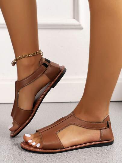 2025 New Pattern Plus Size Women's New Summer Flat Sandals, Anti-Slip, Round Toe, Fashionable And Casual