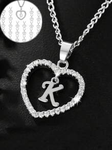 1 pieza Collar con colgante de corazón y letra de moda para mujeres, collar con dije con contorno de corazón y letras del alfabeto del A al Z, personalizable con nombre o aniversario, versátil para uso diario
