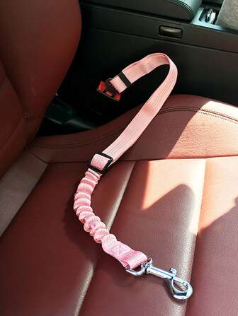 HOLAPET 1pc Dog Car Seat Belt, Adjustable Elastic Buffer Retractable Pet Car Belt With Traction Function