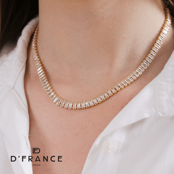 Colar Riviera Baguete Cristal, Semijoia, Ouro 18K