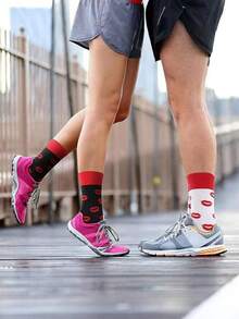 2 Pares De Calcetines Unisex De Media Pantorrilla De Estilo De Pareja Con Impresión De Labios Besando, Calcetines De Moda - Multicolor - Ver 2