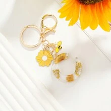 1pc Resin Alphabet Keychain For Men, Resin Daisy Alphabet Key Ring, Bee Charm Pendant, Bag Accessory, Valentine's Day Men's Gift Car Accessories Bag Charm Backpack For School Cute Goth Y2k