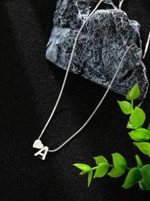 1pc Fashionable Heart & Letter Detail Necklace, Cute Gift For Special Occasions Valentines