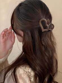 4 chiếc Kẹp/Kẹp tóc bằng nhựa nhẹ hình trái tim màu đen, trắng và nâu, Phụ kiện tóc thời trang và thanh lịch Thích hợp để mặc hàng ngày, rửa mặt, tắm, tạo kiểu tóc, trang điểm và kết hợp quần áo - Nhiều màu - Xem 3