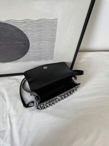 Minimalist Solid Color Bowknot Design Handbag With Chunky Chain Strap Valentines - Black - View 6