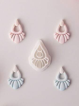 1pc Bohemian  Hollow Geometric Pattern Mold Polymer Clay Molds Cutter DIY Vintage Earring Brooch Pendant Modeling Tools