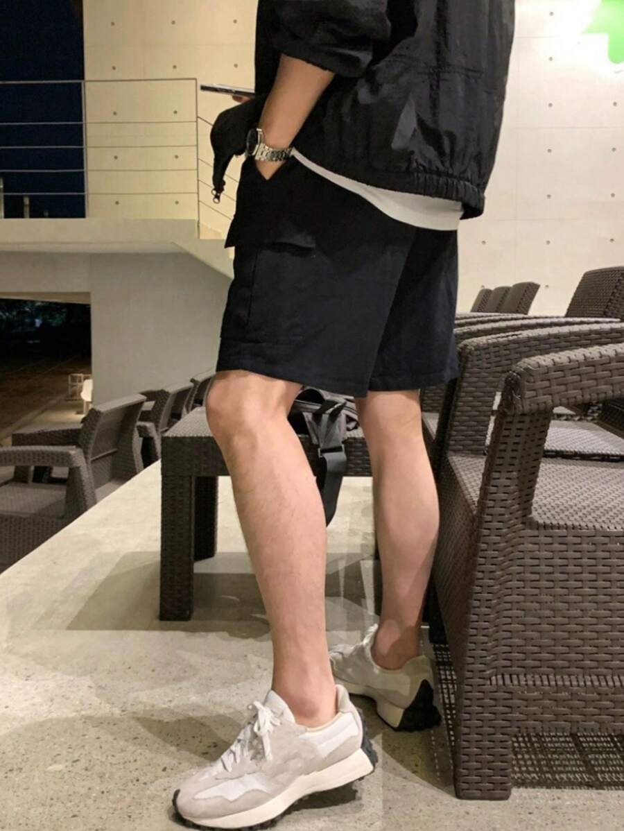 Men Shorts - 黑色 - 查看 1