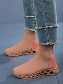 Women's Minimalist Fashion Round Toe High-Top Slip-On Thick Sole Sock Shoes, Dopamine Inspired Outdoor Knit Slip-On Sock Shoes - Camel - View 5