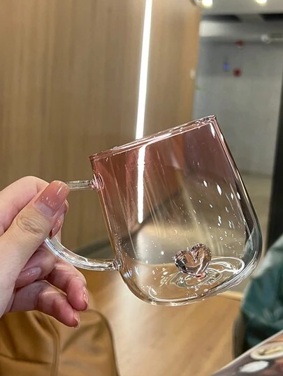 1 件 漸層色玻璃杯搭配柄心型果汁飲料耐熱