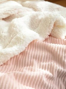 1pc Pink Soft Warm Washable Fleece Pet Blanket For Small And Medium Dogs And Cats - Pink - View 4