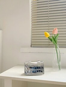 1pc Solid Color Mini Lipstick Case With Buckle Decoration, Suitable For Women's Daily Use, Dating, Or As A Gift - Silver - View 4