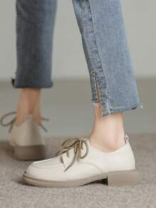 2024 Hàng Mới Về Giày Da Nữ Nhỏ Buộc Dây, Giày Đế Dày Đế Thấp Phong Cách Anh Quốc, Giày Công Sở Đế Mềm Thoải Mái Có Thể Đứng Trong Thời Gian Dài - Màu be - Xem 7